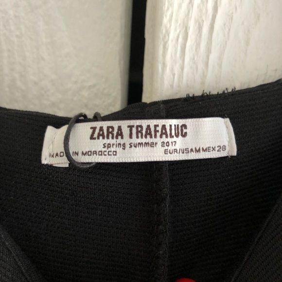 Zara cold shoulder dress - Picture 2 of 6